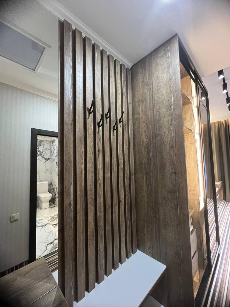Sapar Standart Hotel シムケント エクステリア 写真