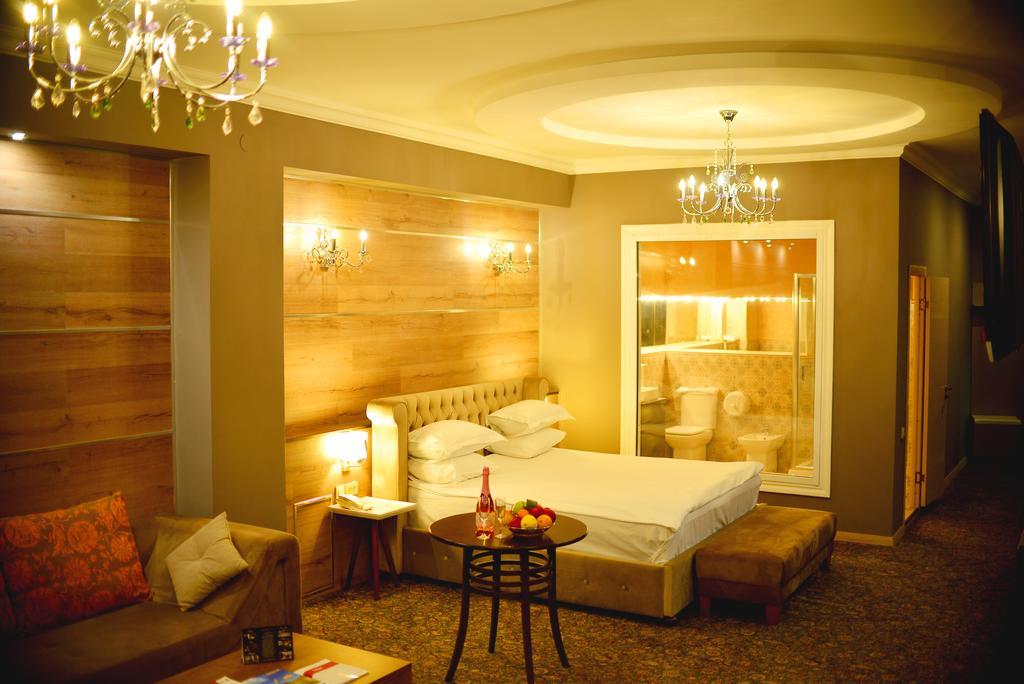 Sapar Standart Hotel シムケント エクステリア 写真